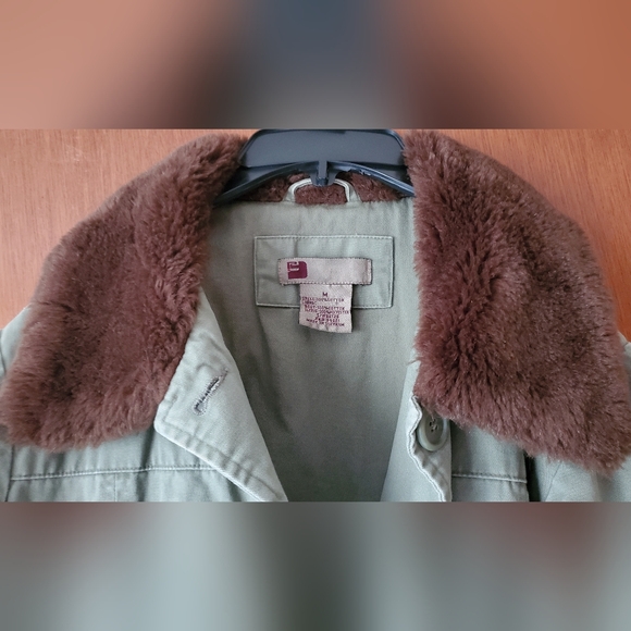 Utility Jacket - Picture 3 of 4